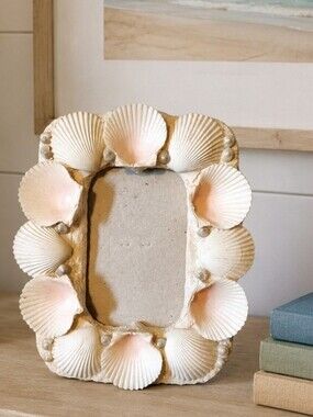 Sea Shell Seashells Seashore BeachCore Vintage Picture Frame Mermaid Photo EUC